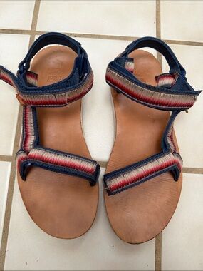 Teva Women's Navy Red White Strap Leather Sandals